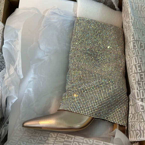 Steve Madden Sparkle Rhinestone Boots - Picture 7 of 8